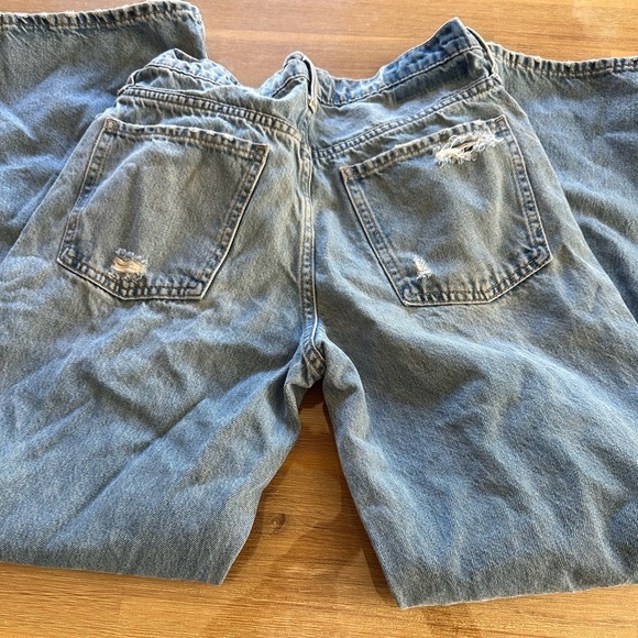 Gap Teens Wide Stride Classic Blue Distressed Jeans. - Picture 12 of 12